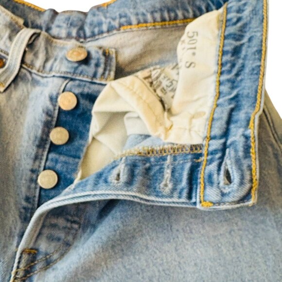 Levis Womens 501 S Skinny Jeans Light Wash Stretch Denim Fray Hem Button Fly W27 - Picture 9 of 15